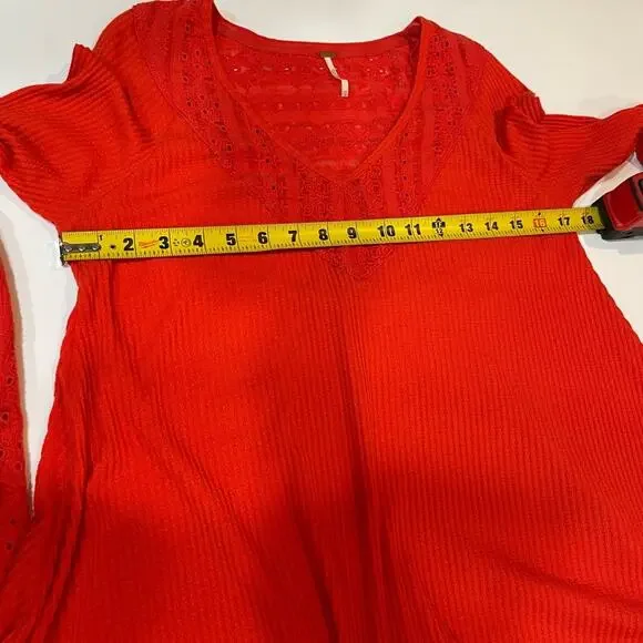 Free People Partisan Boho Red Ribbed Bell Sleeve Embroidered Blouse - XS - Picture 9 of 9